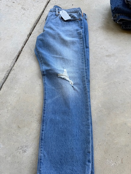 Levi's NWT 501CT-Custom & Tapered-Size 36x28 Cropped - Picture 3 of 6